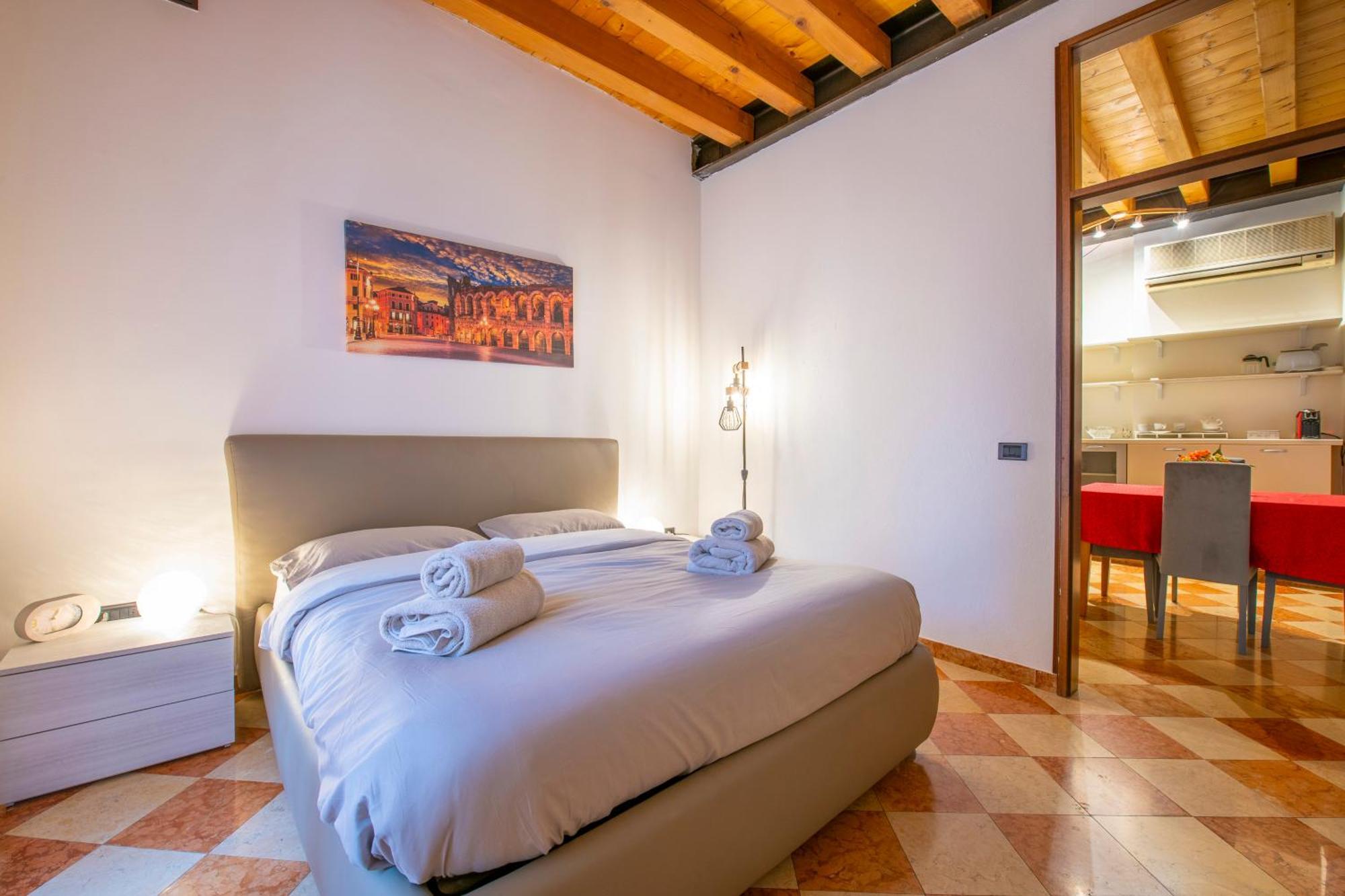 -Near Arena & Giuletta- Pet Friendly Mazzini Palace Verona Exterior foto
